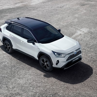 Toyota RAV4 - w całkiem nowym stylu