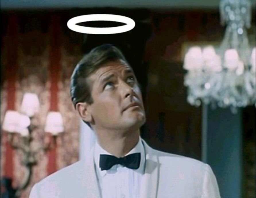 Magyar lányok-asszonyok írtak szerelmes leveleket Roger Moore-nak