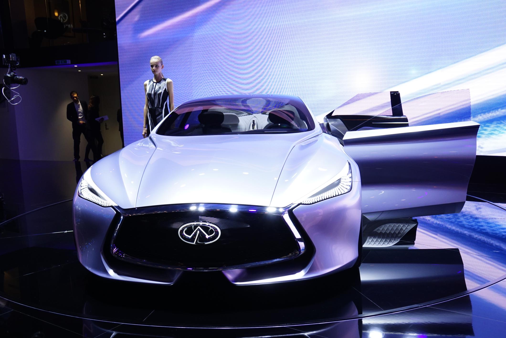 Infiniti Q80