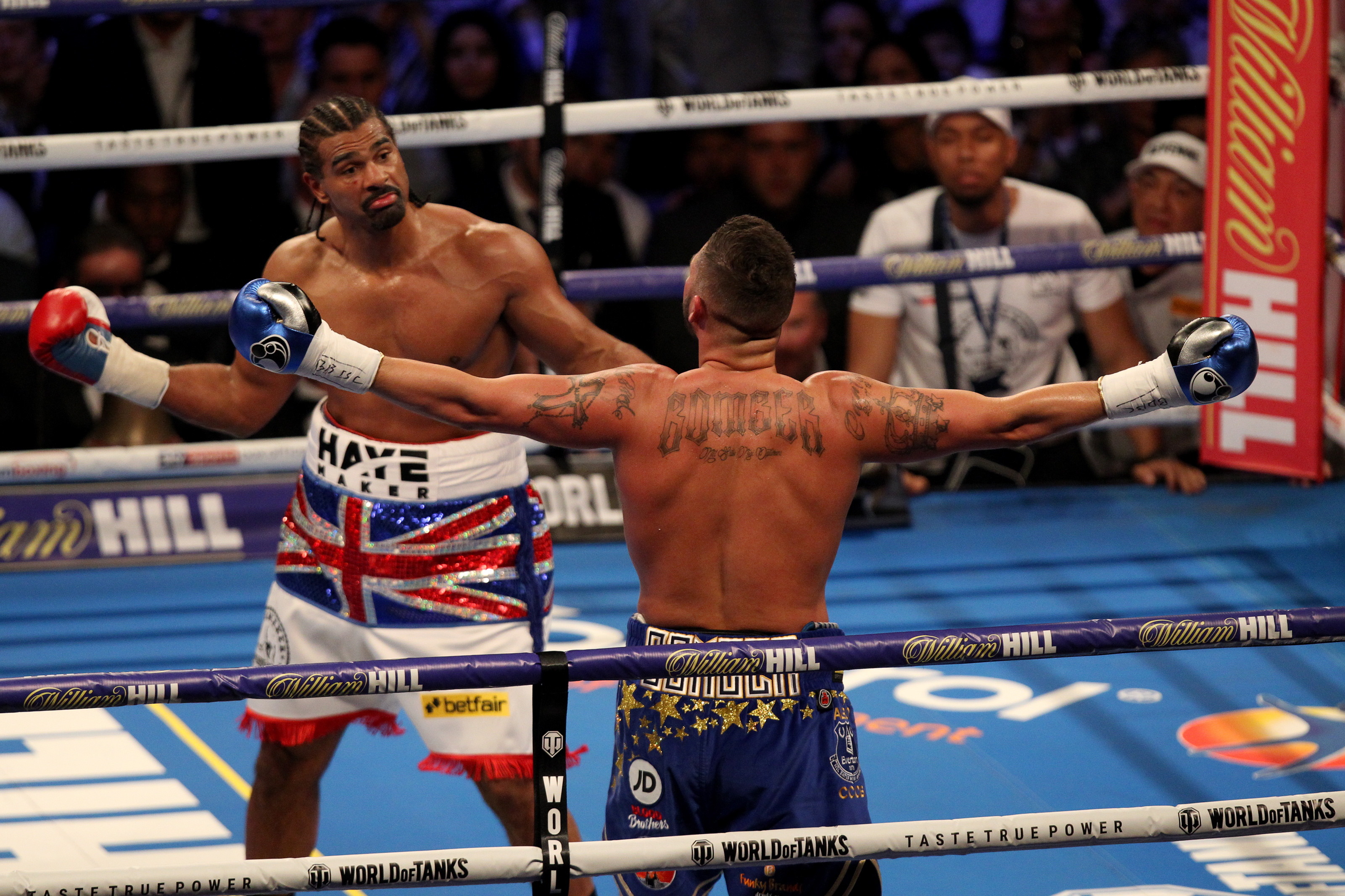 David Haye trzy razy leżał na deskach. Tony Bellew wygrał w piątej rundzie