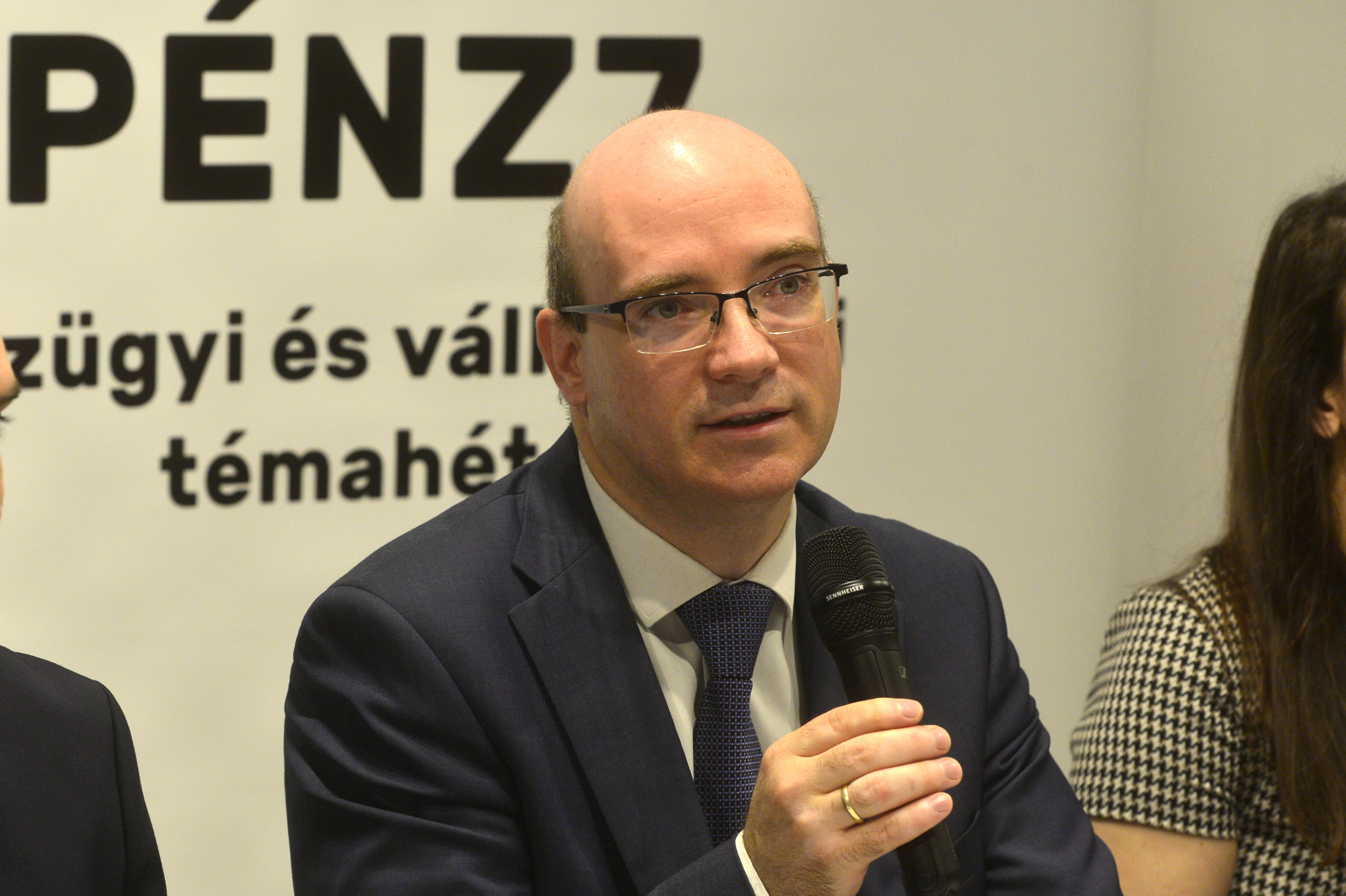 Megváltozik a tanárok élete - most mondta el Maruzsa Zoltán a pedagógusok képviselőinek a tervet