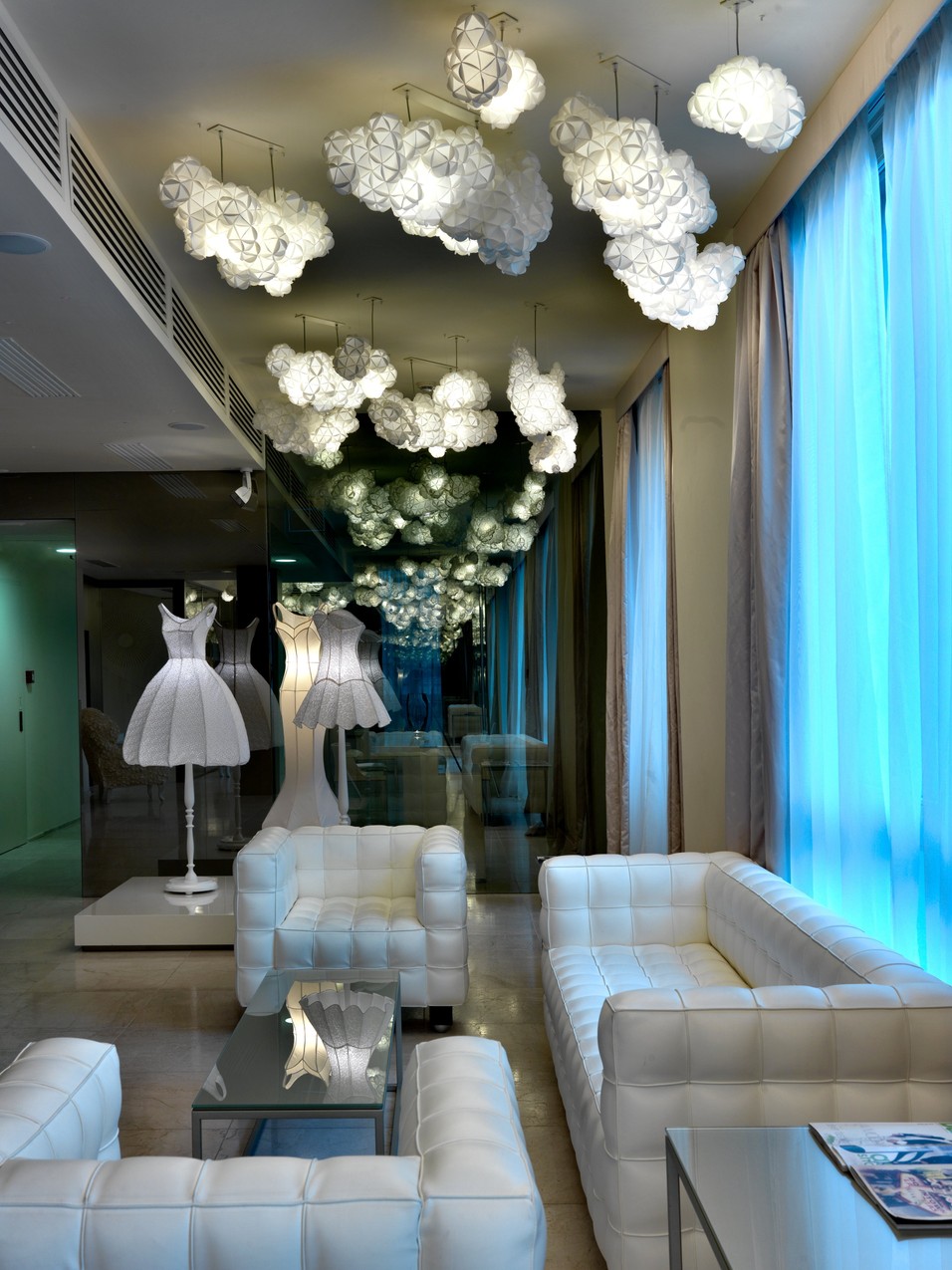www.maisonmoschino.com