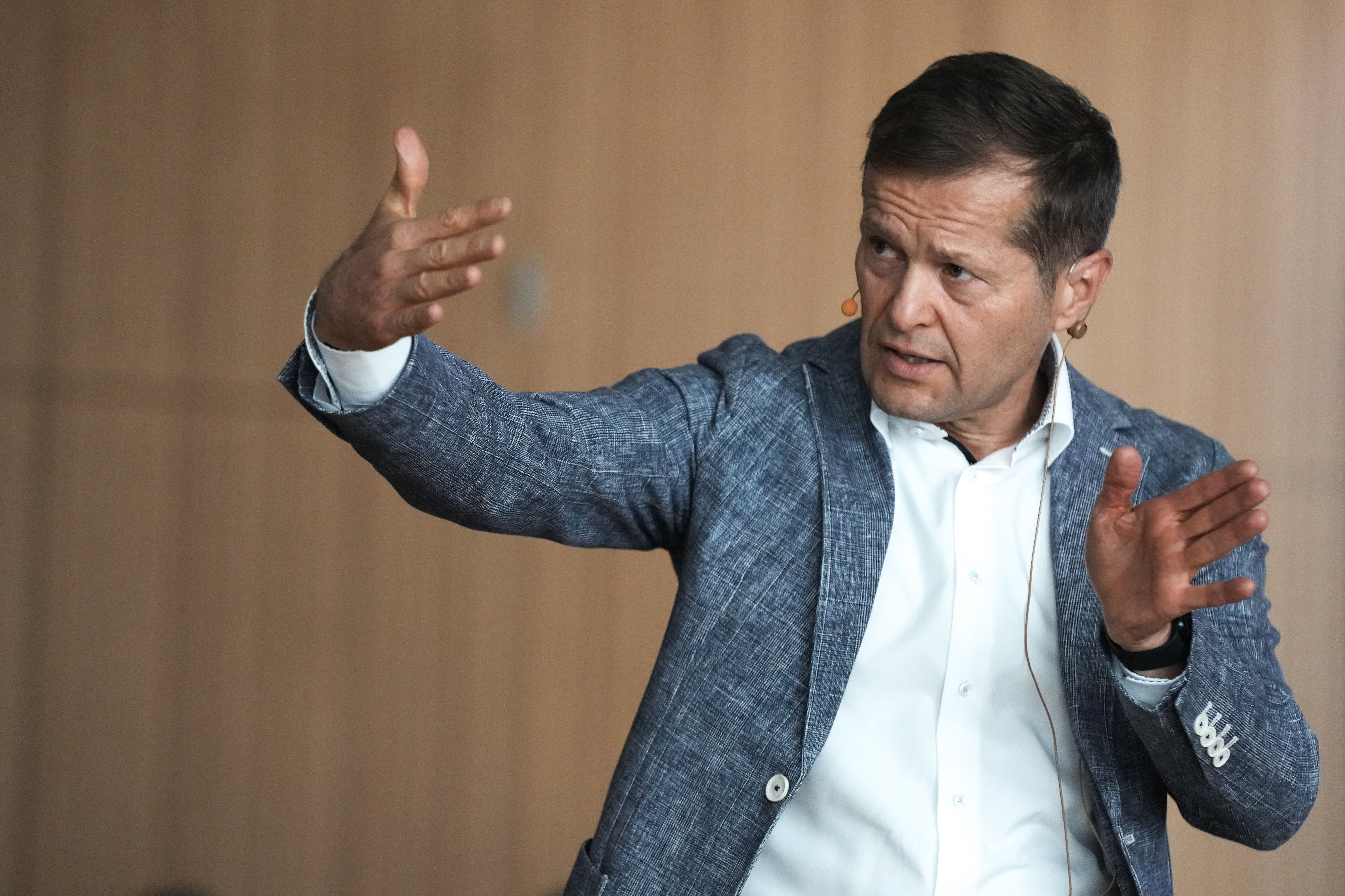 A Nóbel-díjas Krausz Ferenc gyerekkori iskolájában már nincs fizikatanár