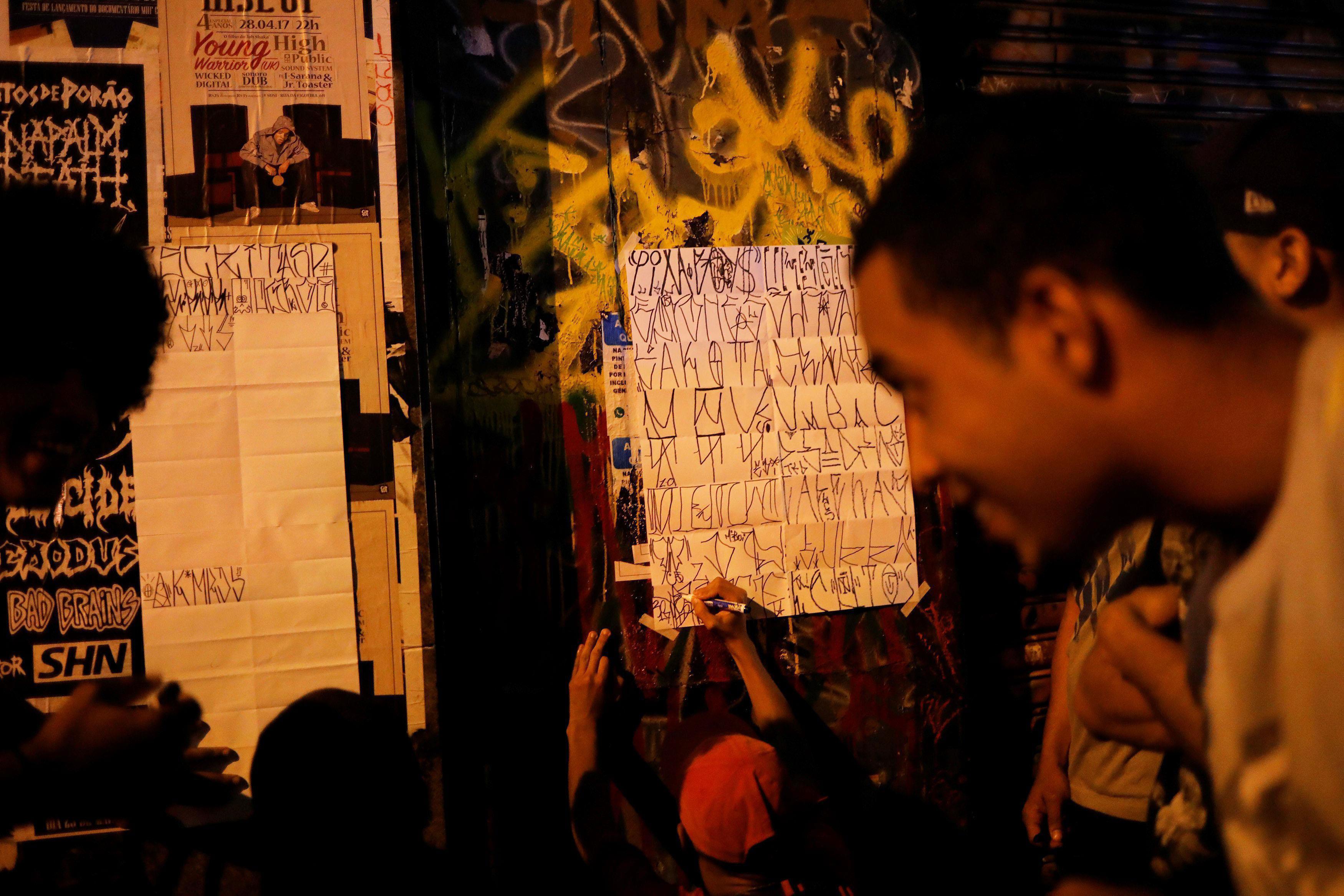 The Wider Image: Sao Paulo mayor declares war on wall writers