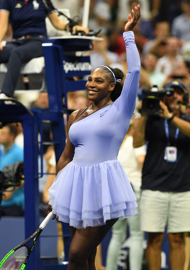Betiltották a szuperhős ruháját, Serena Williams most tütüben játszik -  Glamour