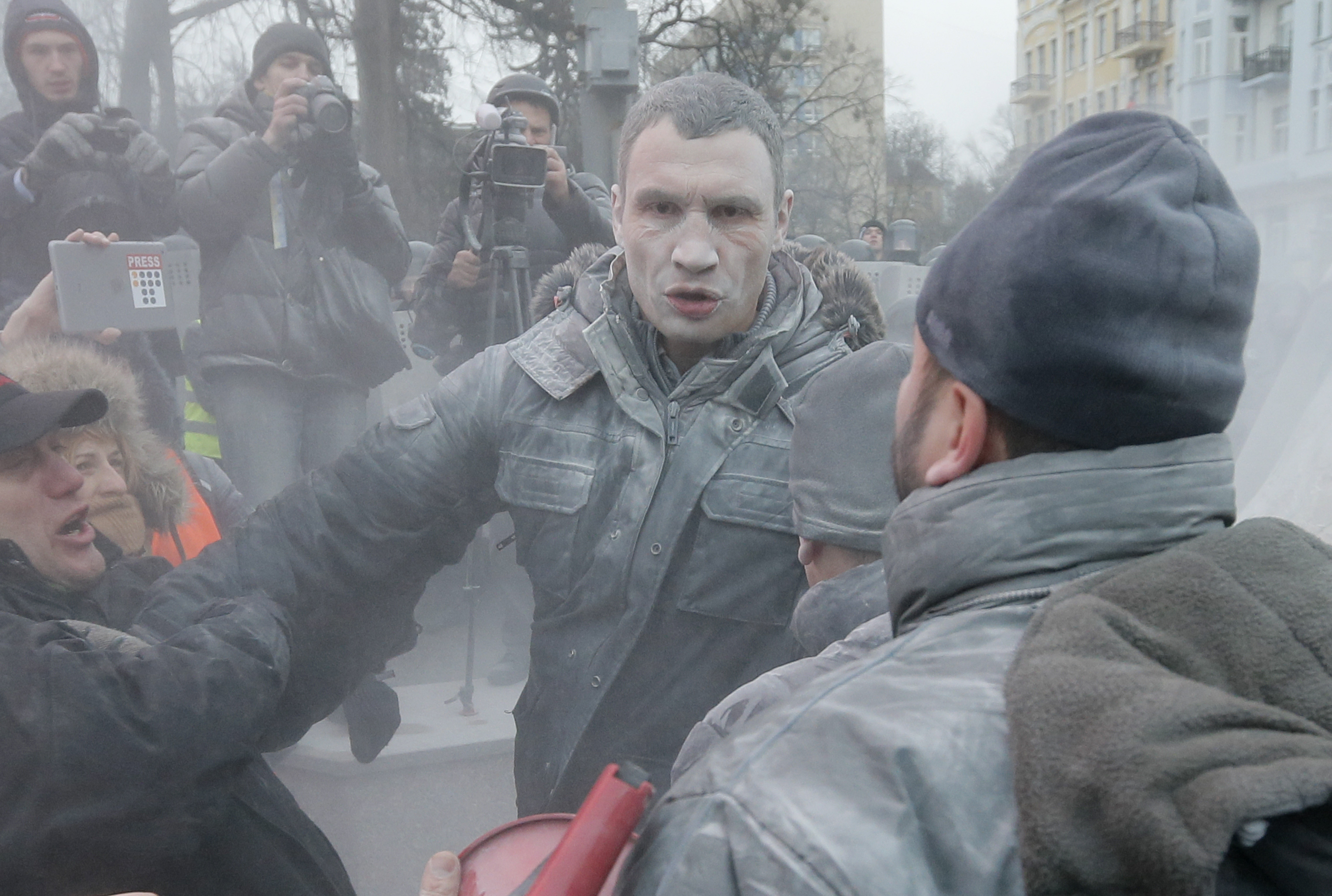 Zamieszki w Kijowie. Władza ściąga wojsko do stolicy?