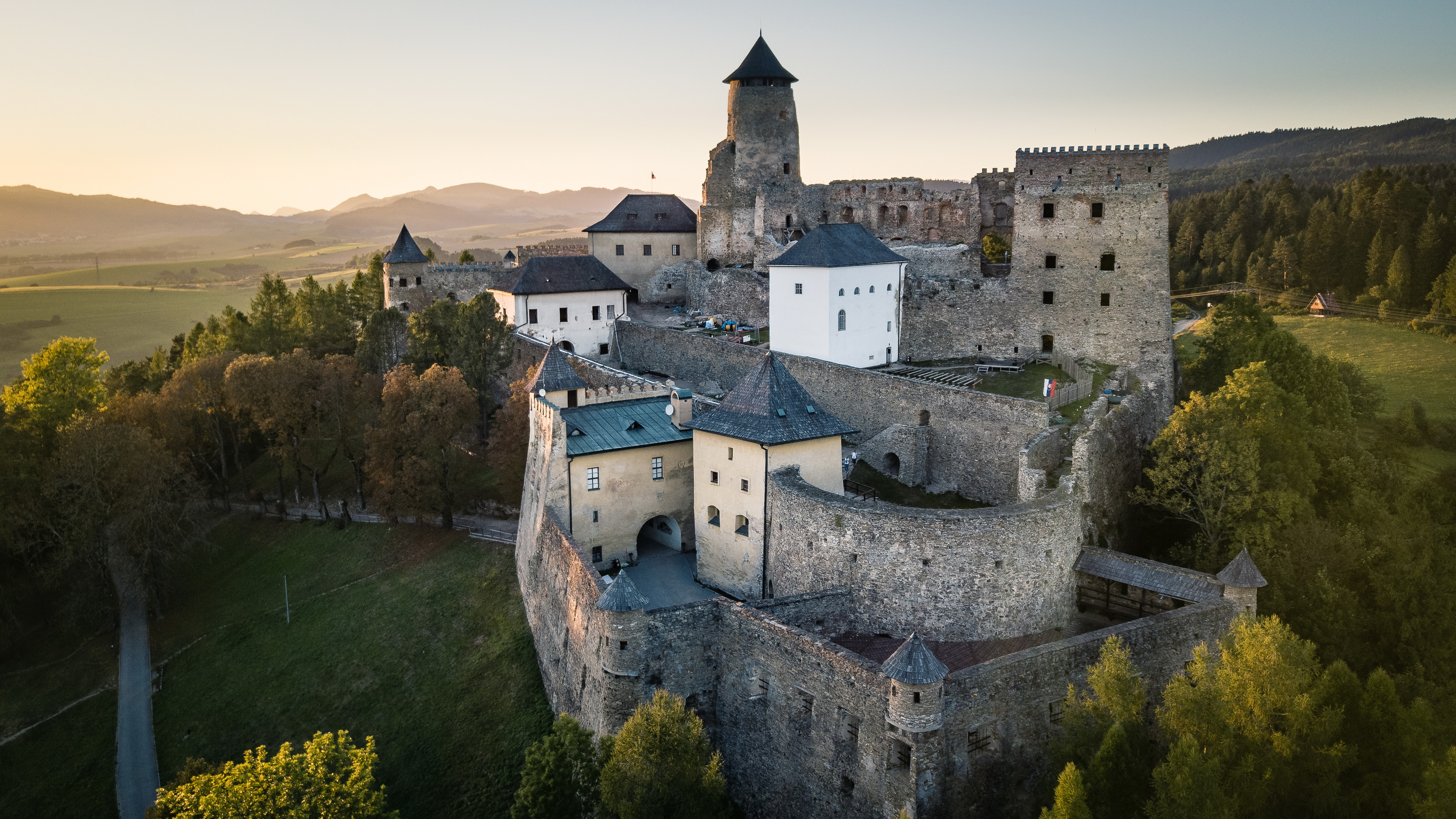 Európa legszebb kisvárosai itt vannak a szomszédban