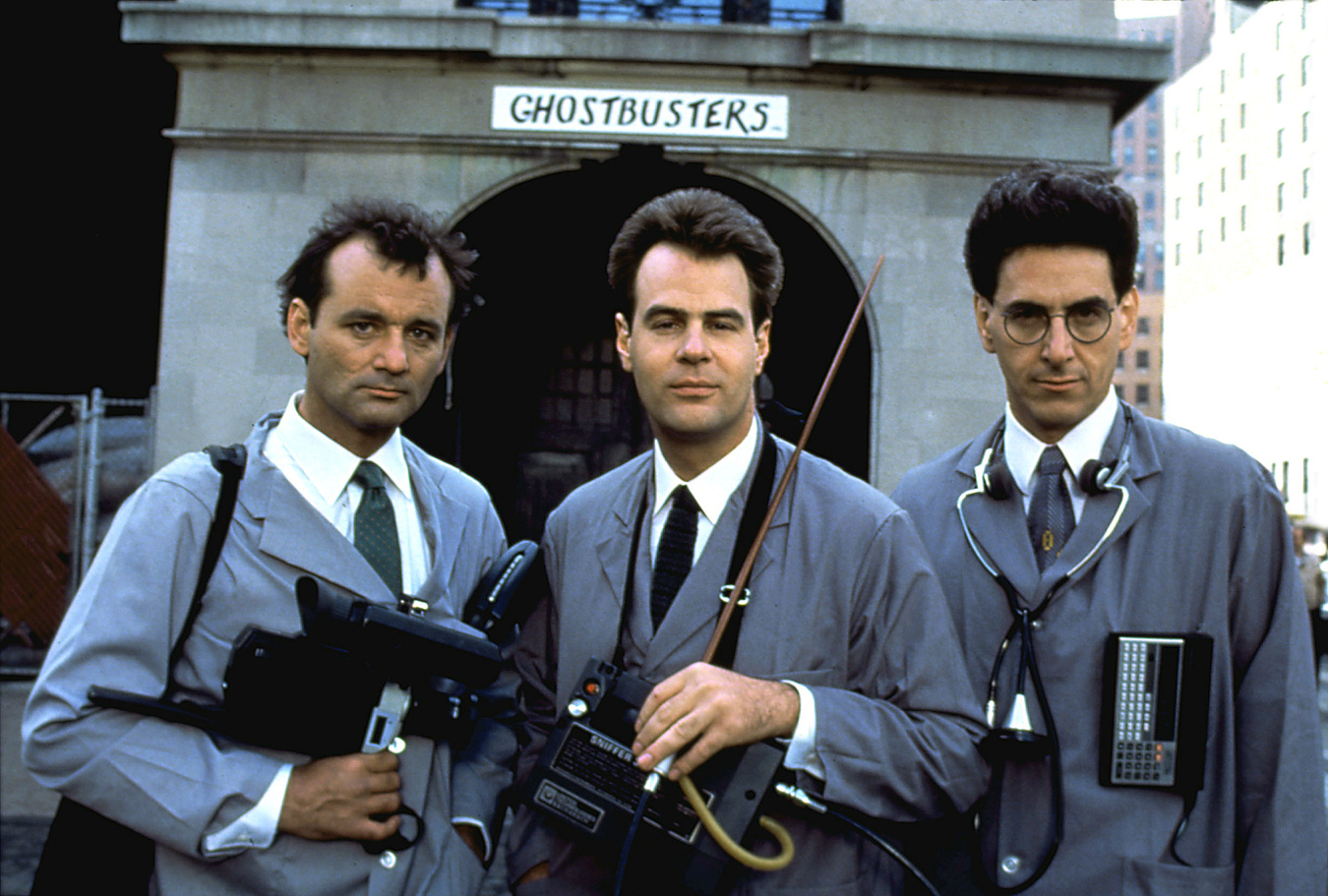 Bill Murray, Dan Aykroyd i Harold Ramis w filmie