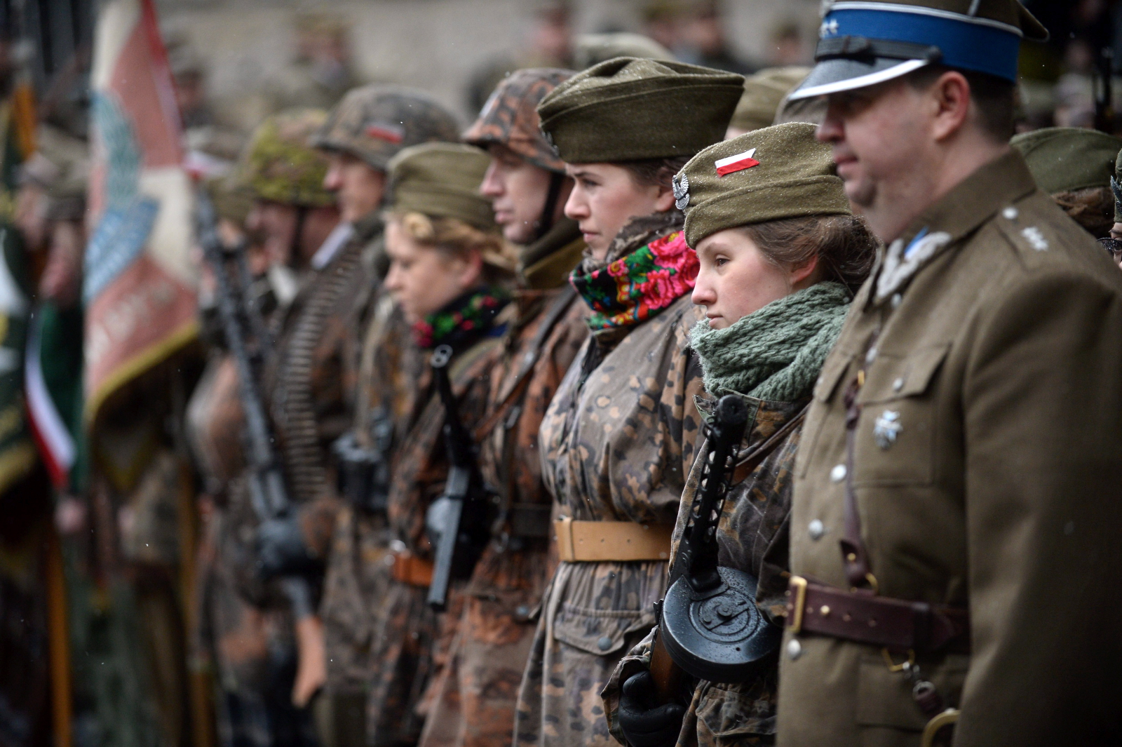 Apel pamięci na dziedzińcu Muzeum Wojska Polskiego