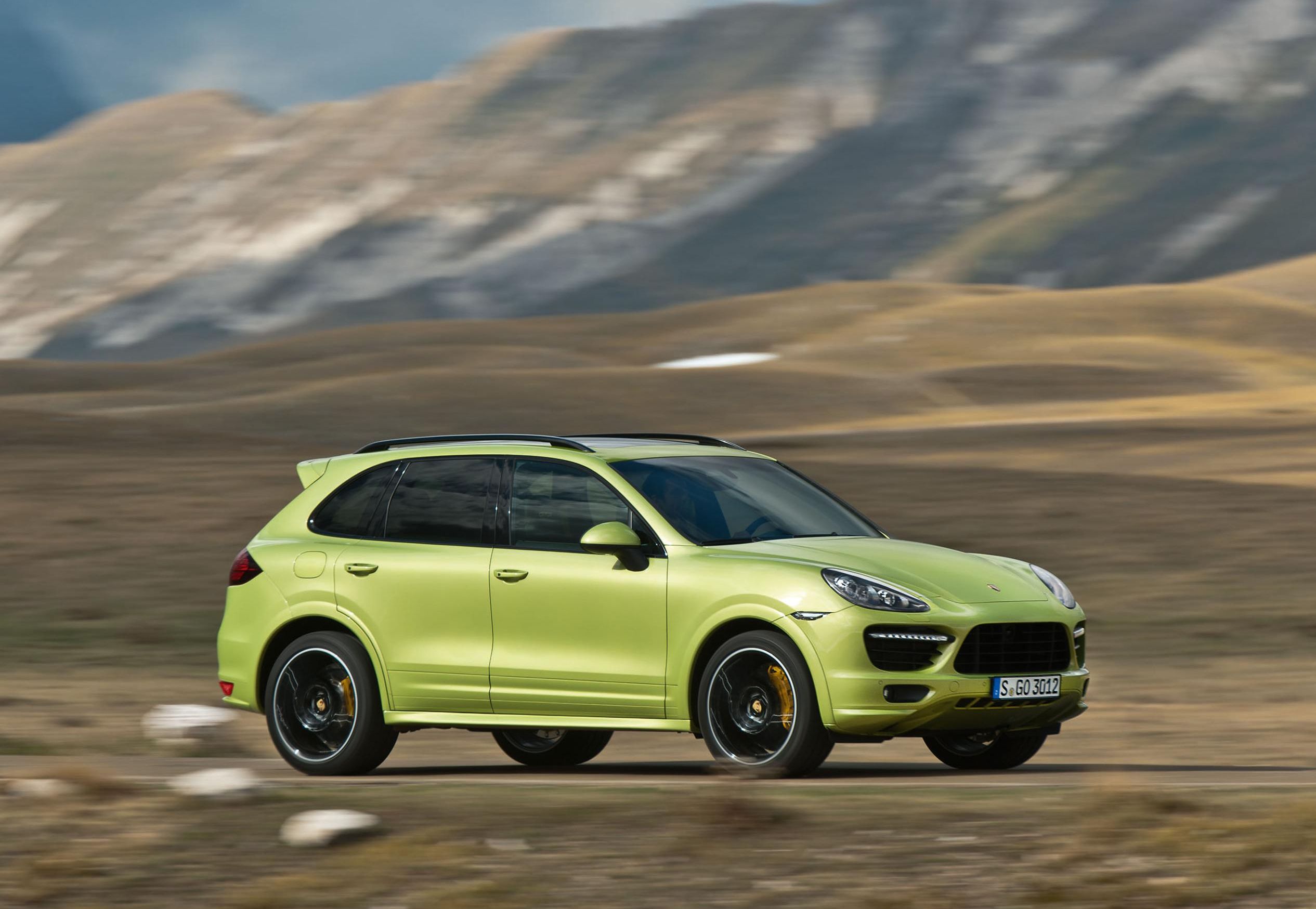 Nowe, szybkie wcielenie SUV-a Porsche zadebiutuje w Pekinie, na Auto China 2012