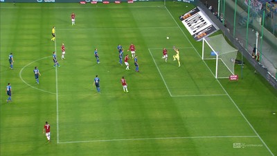 Wisła K. - Piast (0:0): Obrońcy Piasta nie dali rozwinąć skrzydeł Arseniciowi. Strzał zablokowany