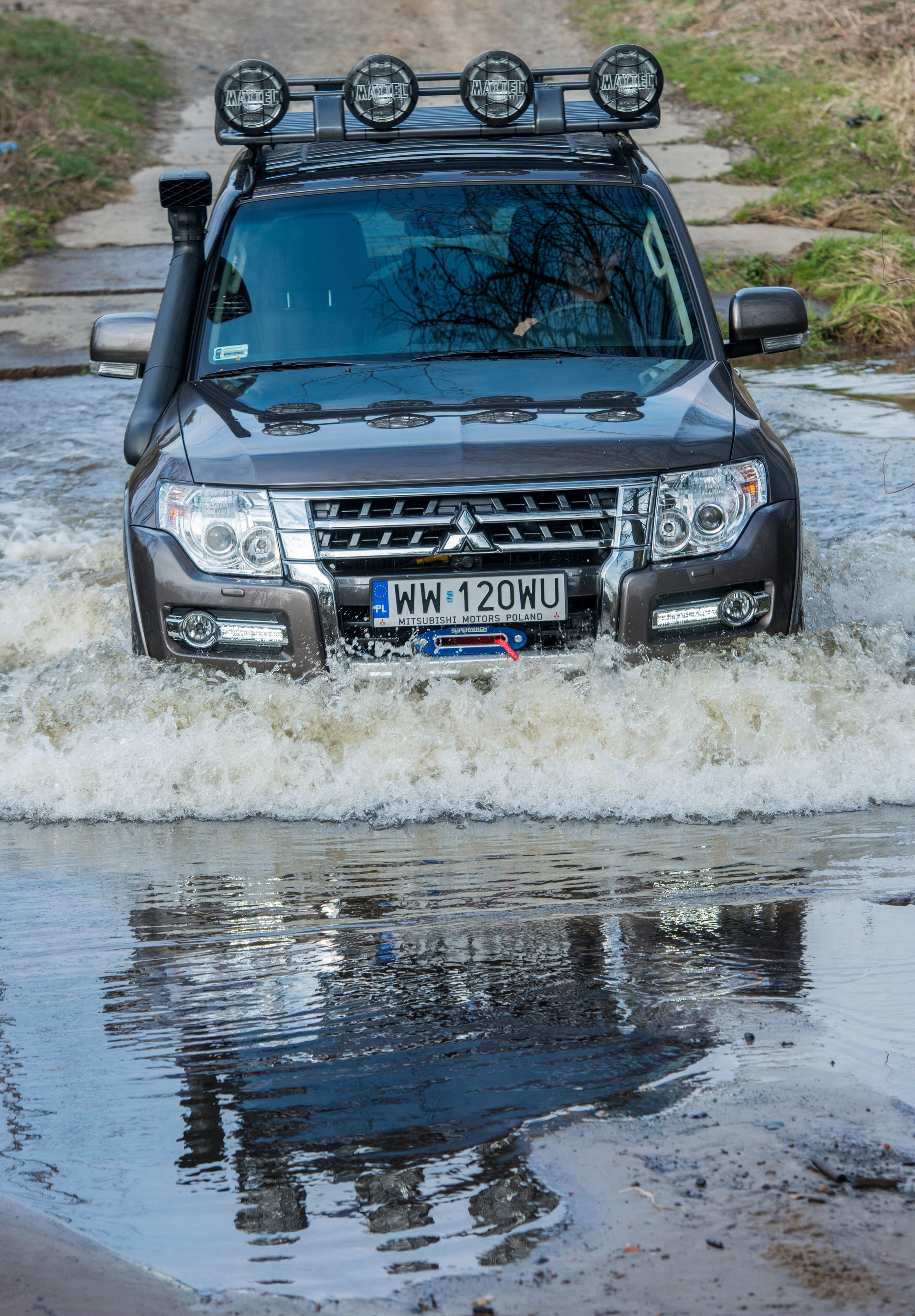 Mitsubishi pajero