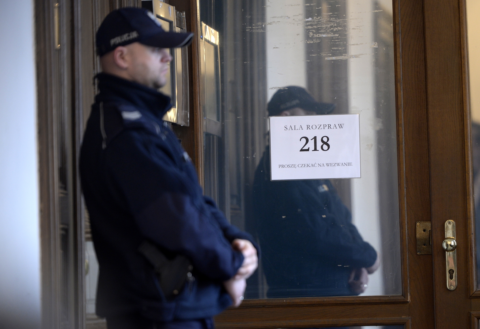 Policja w Sądzie Okręgowym w Rzeszowie przed rozprawą ws. Mariusza Trynkiewicza