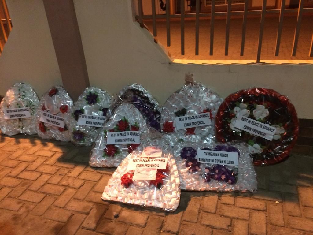 Rest in peace: BOST workers lay wreath to welcome CEO over attempt to deal with rot