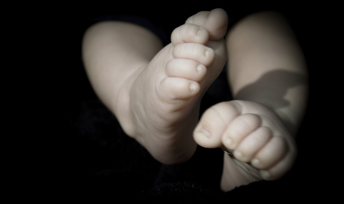 Horror Kiskunlacházán: eláshatta újszülött csecsemőjét egy nő, az egész település sokkot kapott