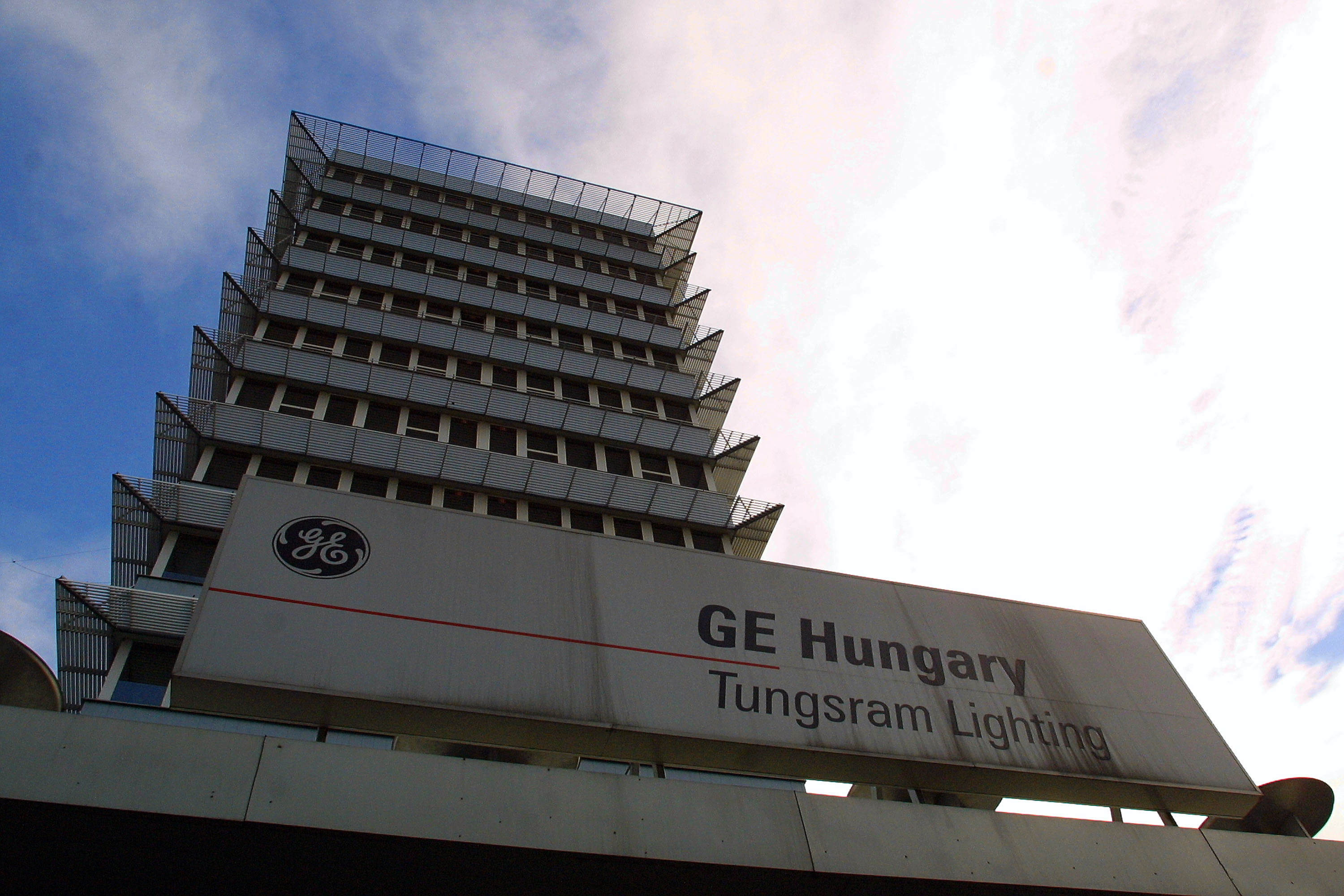 Sikertelen volt a Tungsram csődeljárása, felszámolják a céget - Blikk