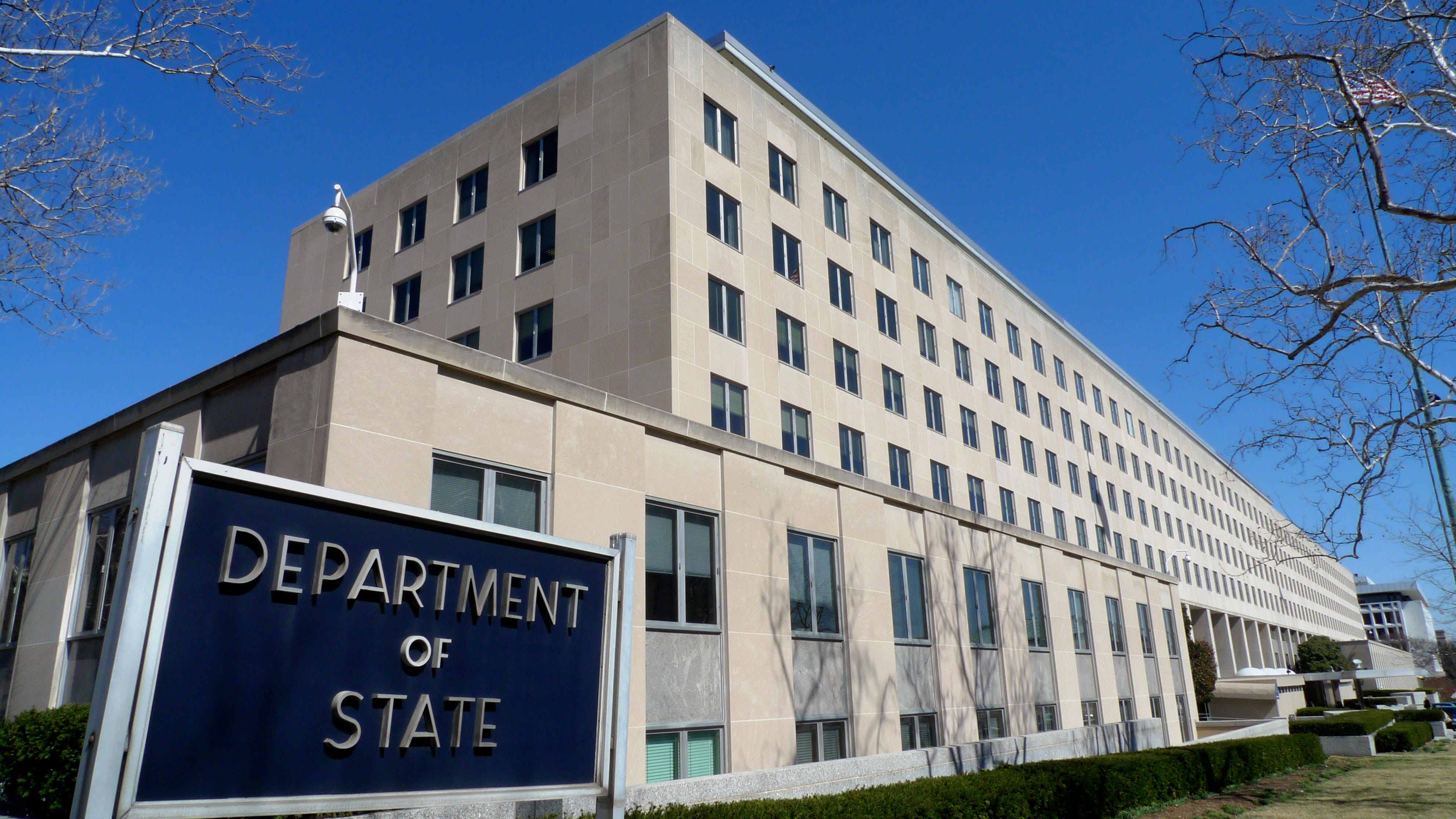 Travel ban: 10 exceptions that allow citizens from restricted countries to enter the U.S.