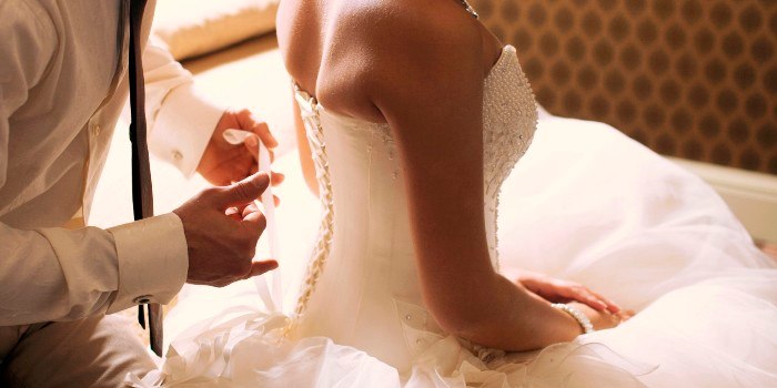 Honeymoon sex: 6 mind-blowing tips to satisfy newlywed sex