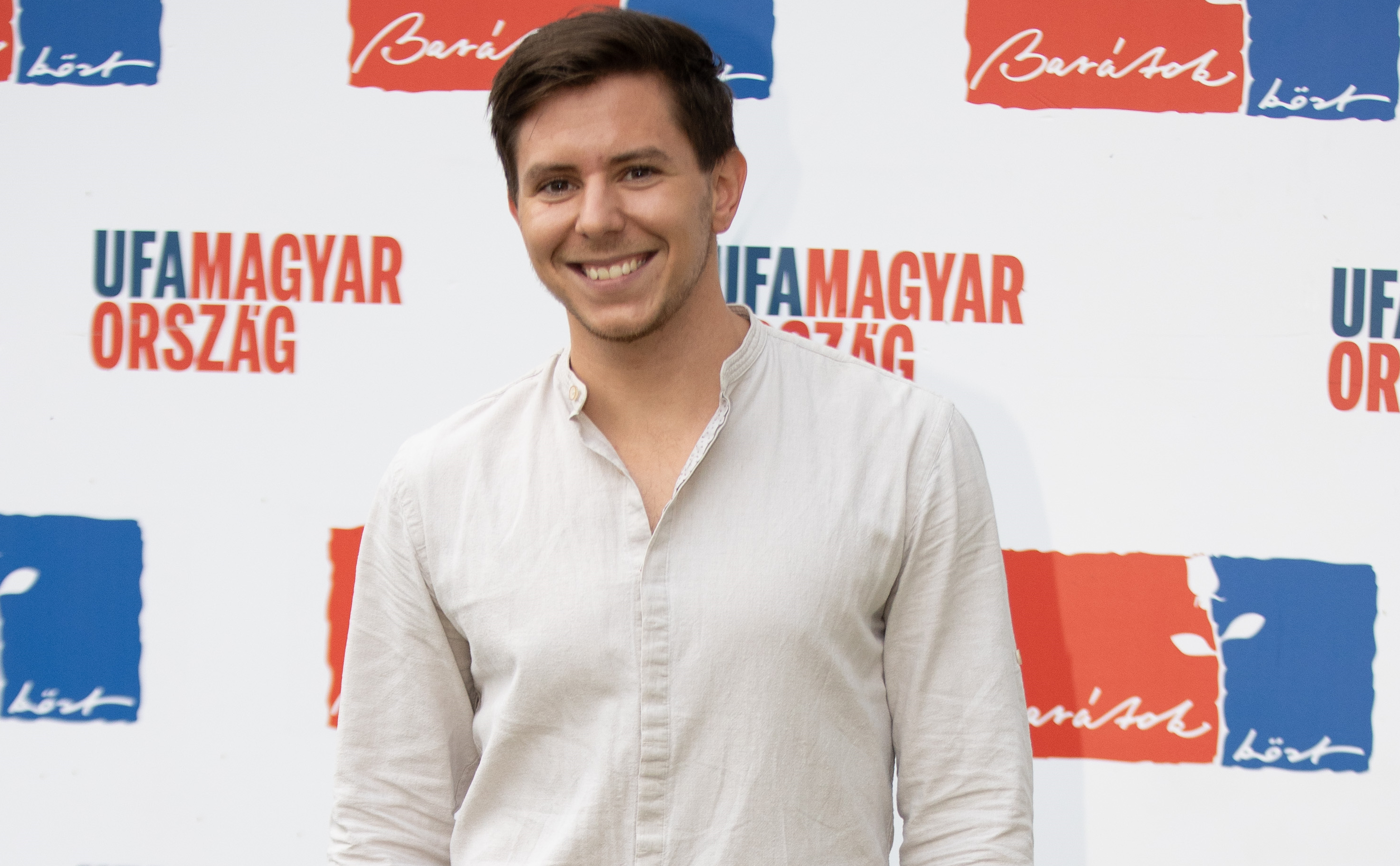 Tíz éve alig tudunk róla valamit: így él most a Barátok közt egykori sztárja, aki a szemünk előtt nőtt fel