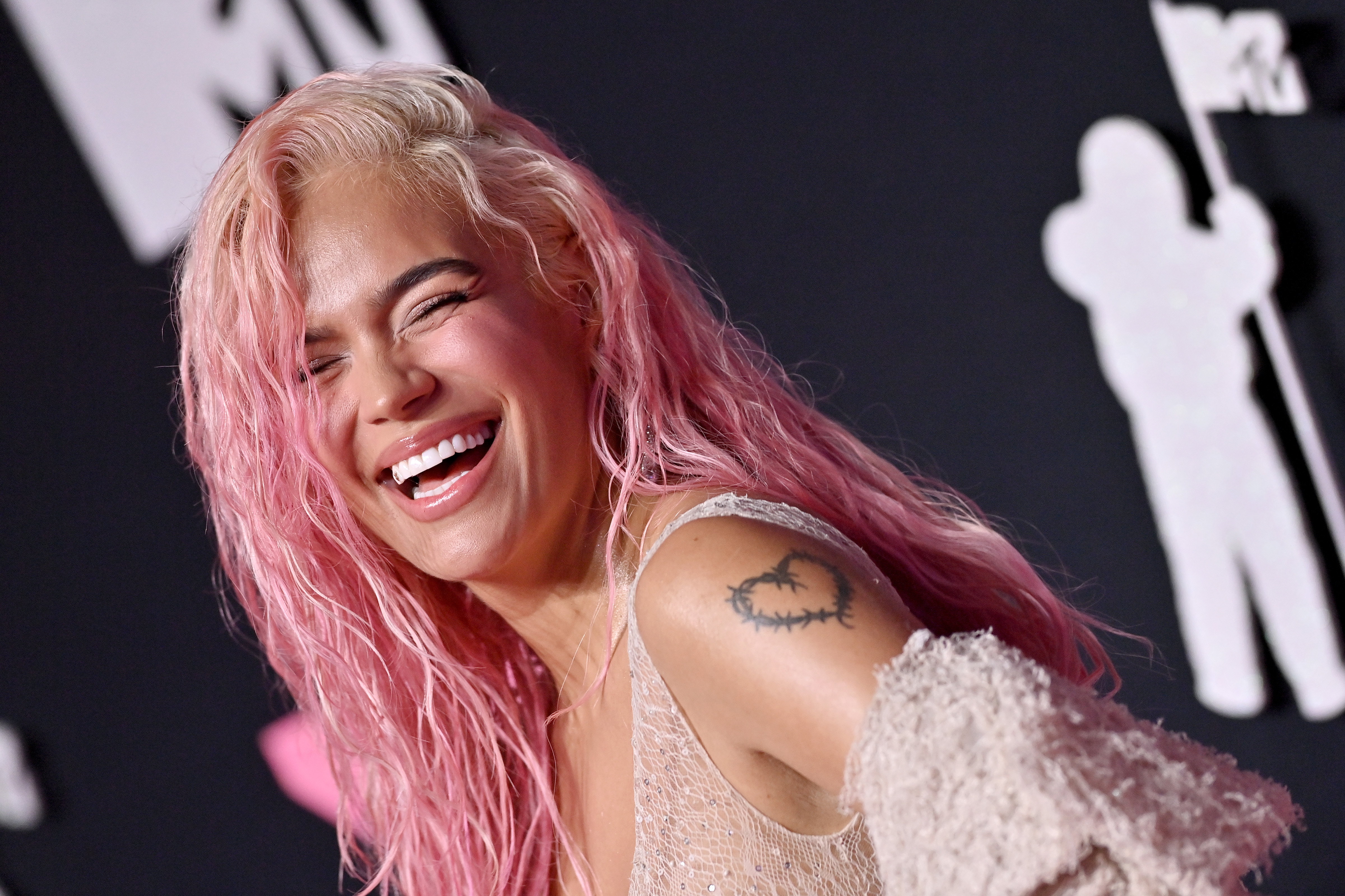 Merész ruhák egyenesen a 2023-as MTV VMA vörös szőnyegéről