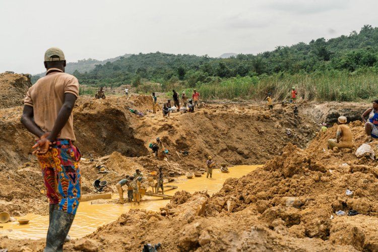 Responsible small scale mining the way to go to stop galamsey – Bawumia