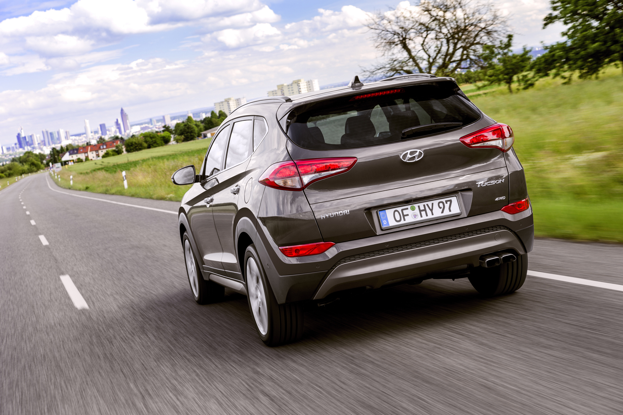 Spis dostępnych silników składa się z jednostki benzynowej 1.6 GDI 136 KM i 177 KM oraz turbodiesli 1.7/115 KM, 2.0/136 KM i najmocniejszy 2.0/185 KM.