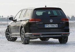 Volkswagen Passat Alltrack - kombi na bezdroża