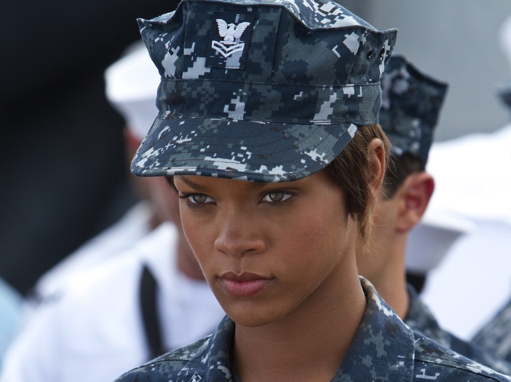Za najgorszą aktorkę drugoplanową została uznana piosenkarka Rihanna, która pojawiła się w filmie
