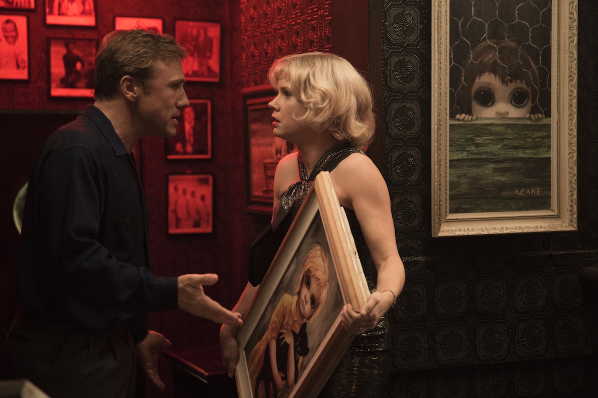 Tim Burton zostawił na chwilę świat fantazji, by opowiedzieć widzom z życia wziętą historię Margaret Keane, malarki, której mąż Walter przez wiele lat podawał się za autora jej obrazów. CZYTAJ WIĘCEJ >>>