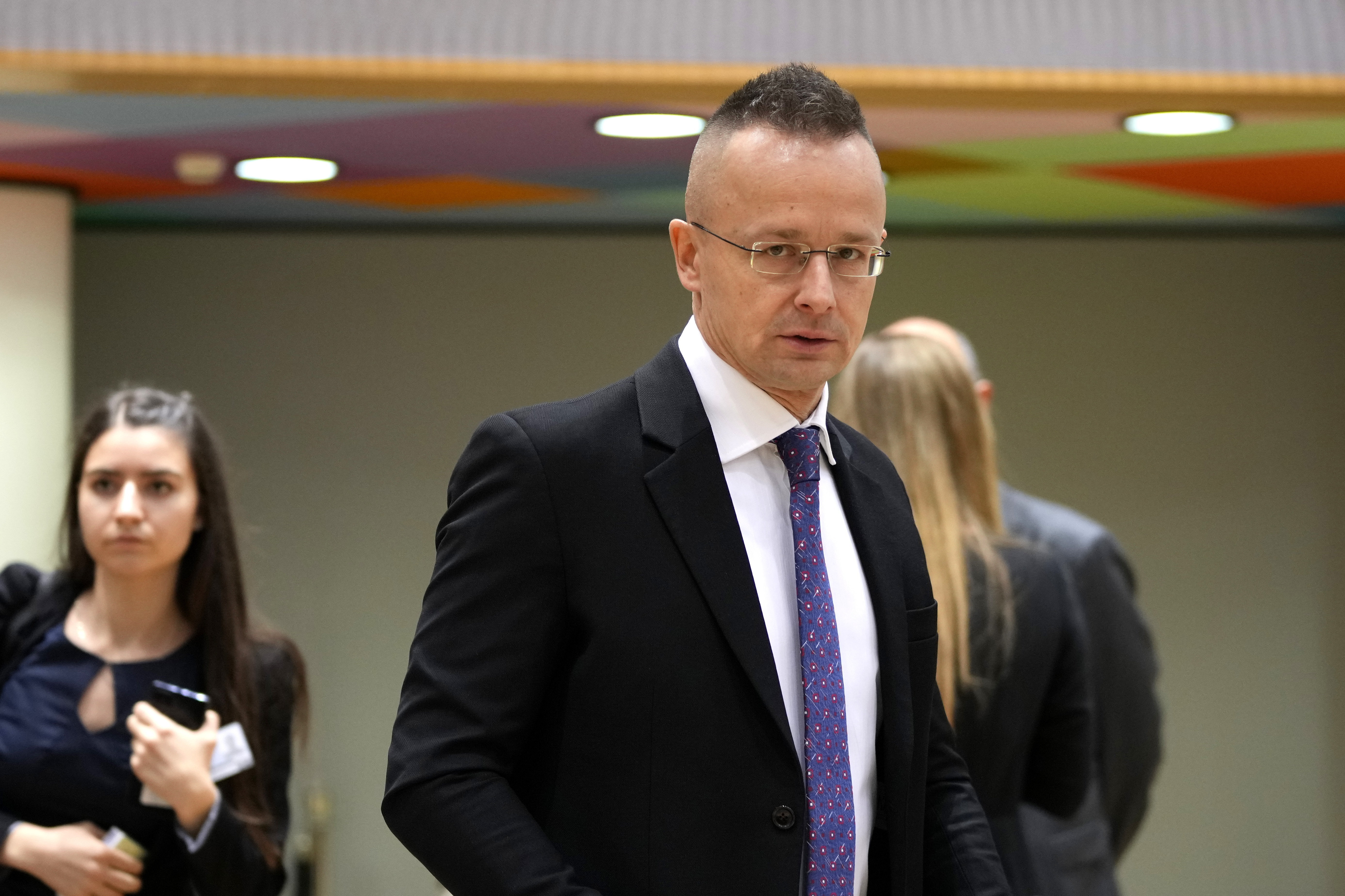 A háború kirobbanása óta először találkozik Szijjártó Péter az ukrán külügyminiszterrel: „A kormány nem enged a nyomásgyakorlásnak az ukrán EU-csatlakozási tárgyalások ügyében”