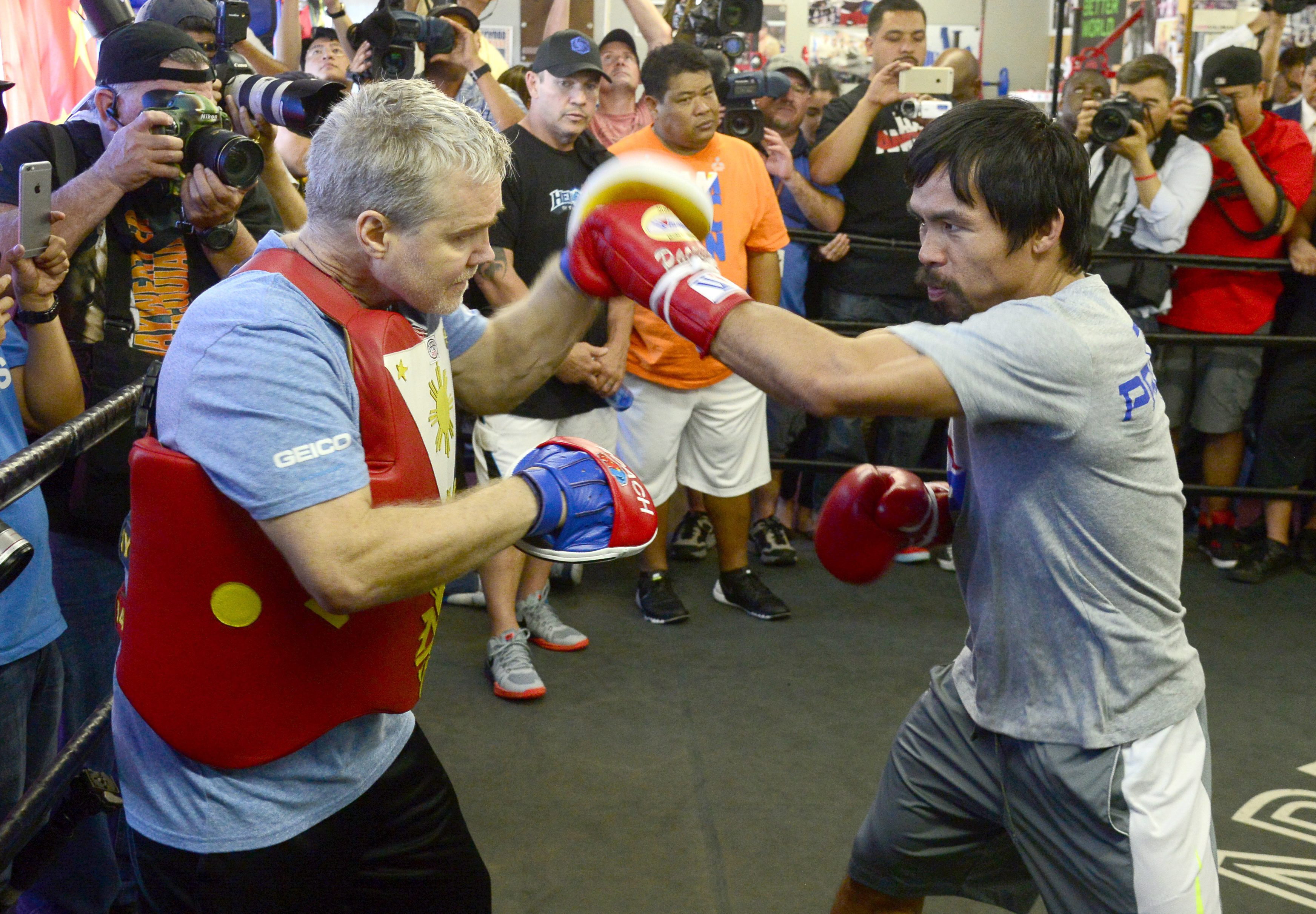 Manny Pacquiao szykuje się do walki z Floydem Mayweatherem Jr.
