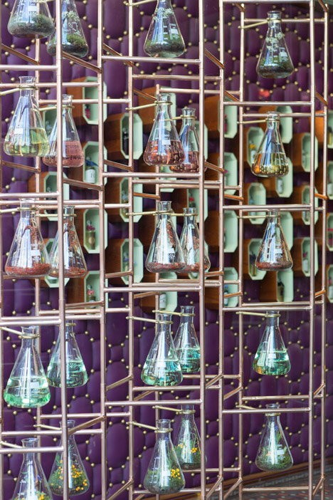London Design Festival na Regent Street, instalacja dla perfumerii Penhaligons / Art Biznes