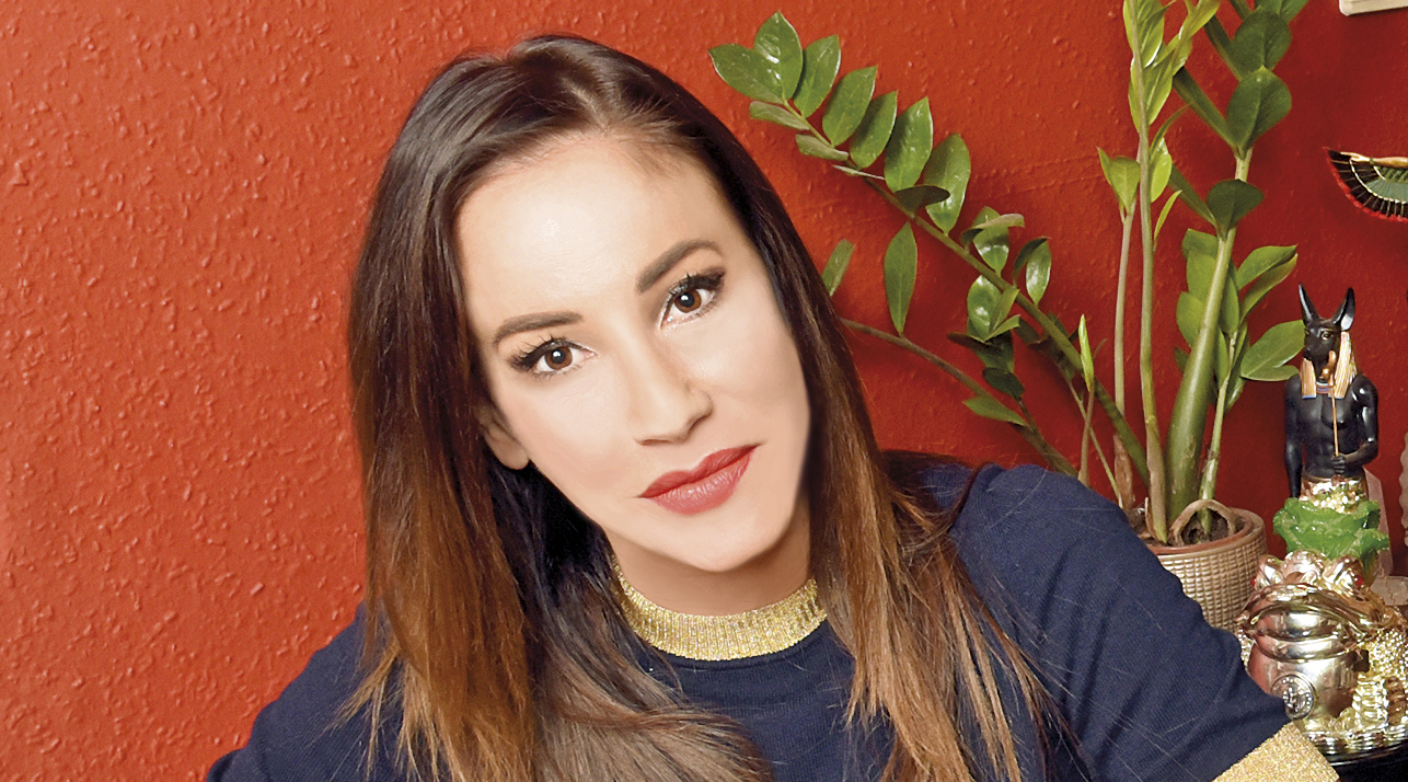 Folytatja a harcot a babáért: Magyarországra utazott Vajna Tímea