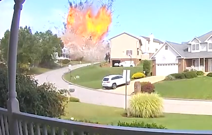 Felrobbant egy családi ház: öten haltak meg a tragédia során – videó