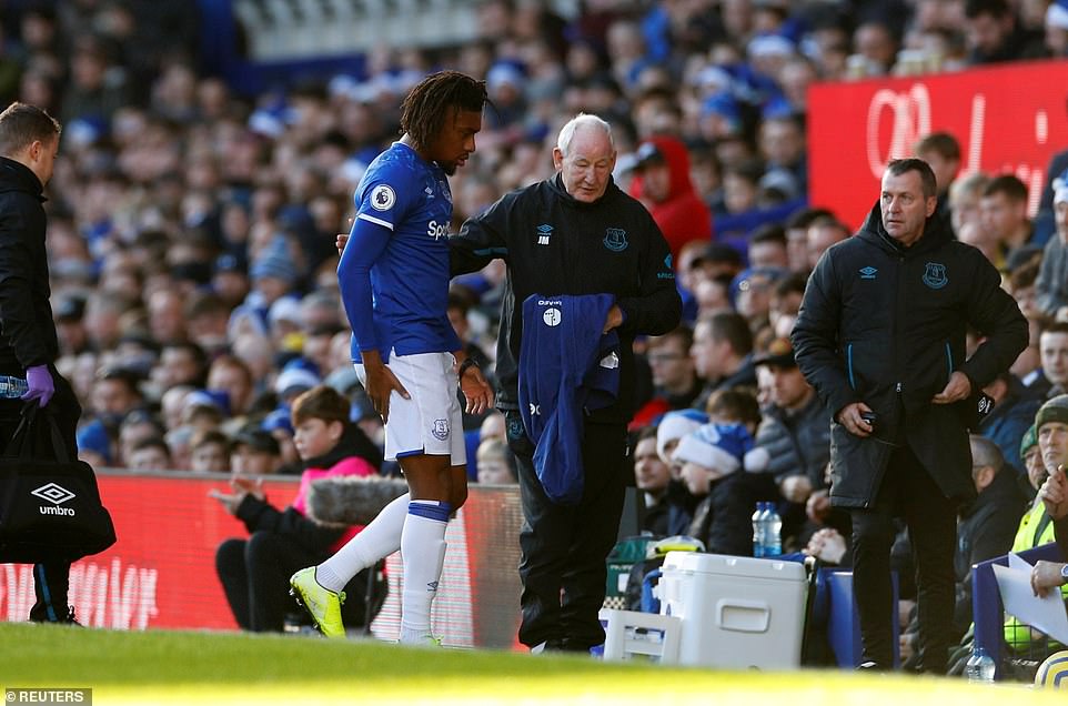 Alex Iwobi lasted just about 10 minutes before he taken off because of an injury (Reuters)