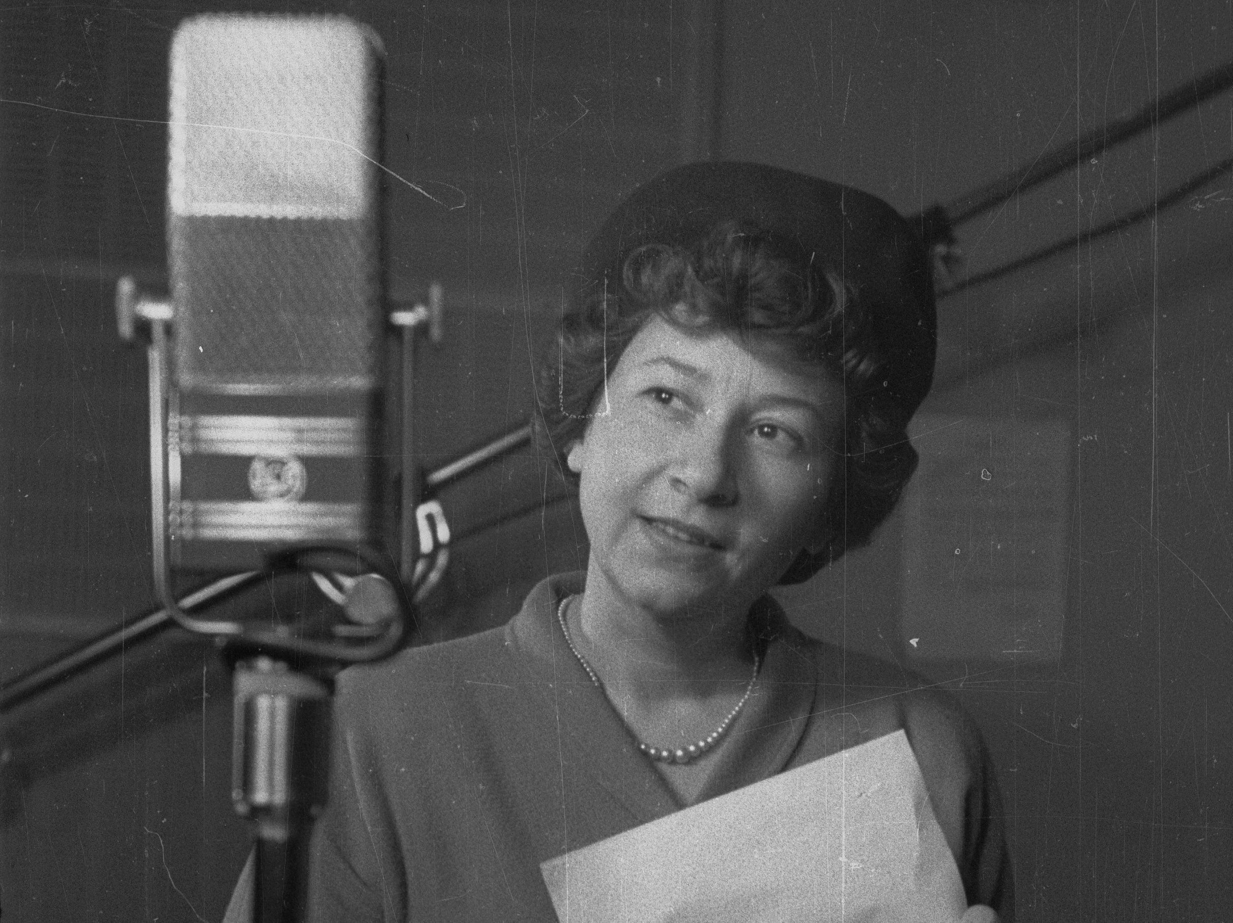 Irena Kwiatkowska (1912 - 2011)