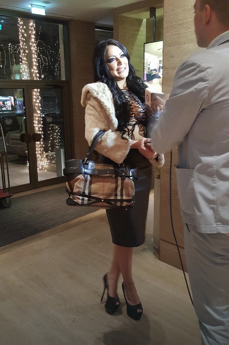 Tamara slavila Novu sa Makaronom