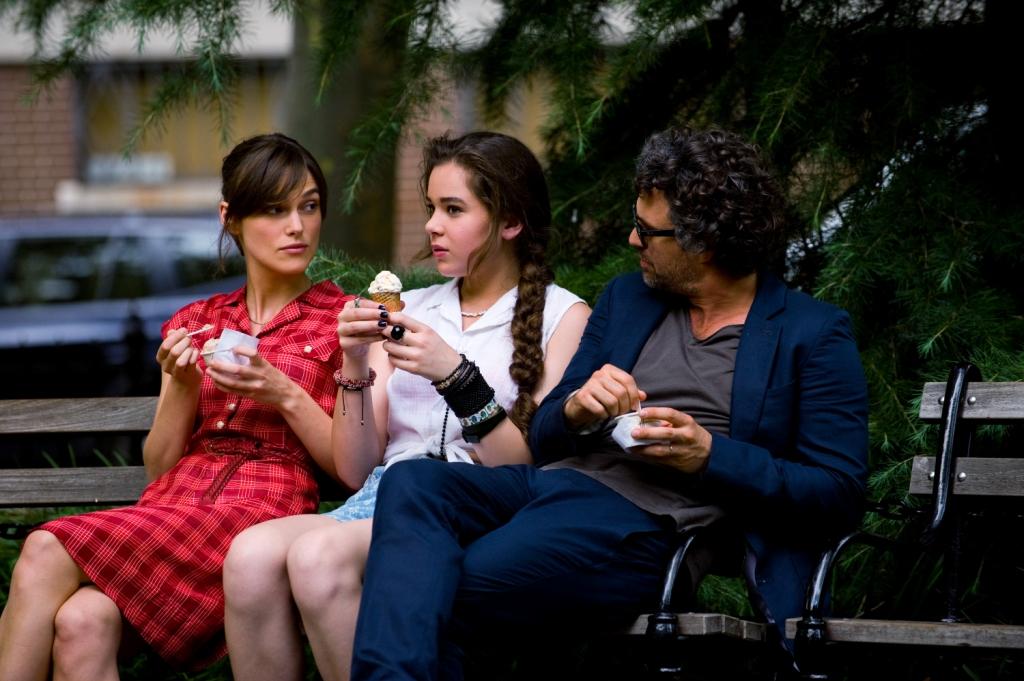 Keira Knightley i Mark Ruffalo w filmie