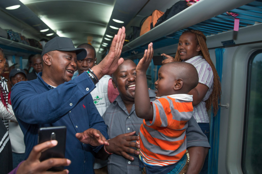 On 23rd December, accompanied by First Lady Margaret Kenyatta he boarded the Madaraka Express train from Nairobi to Mombasa to begin his Christmas holiday. 