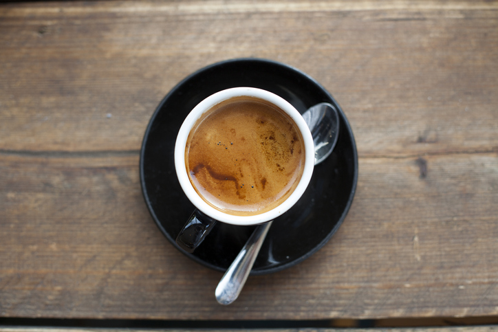 Segíthet a fogyásban a kávé? Itt a válasz! | EgészségKalauz