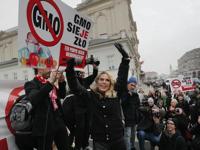 Protest przeciwko GMO Doda Pałac Prezydencki