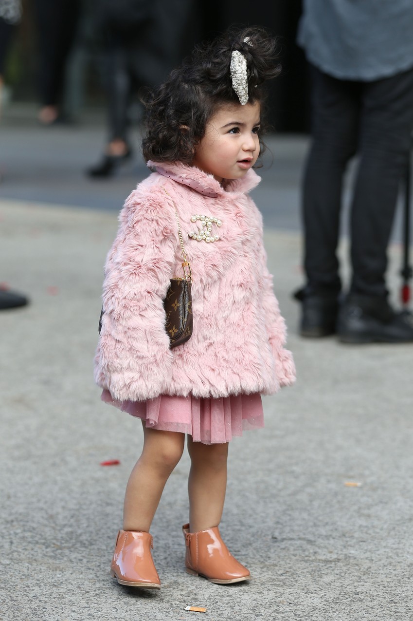 Mała fashionistka