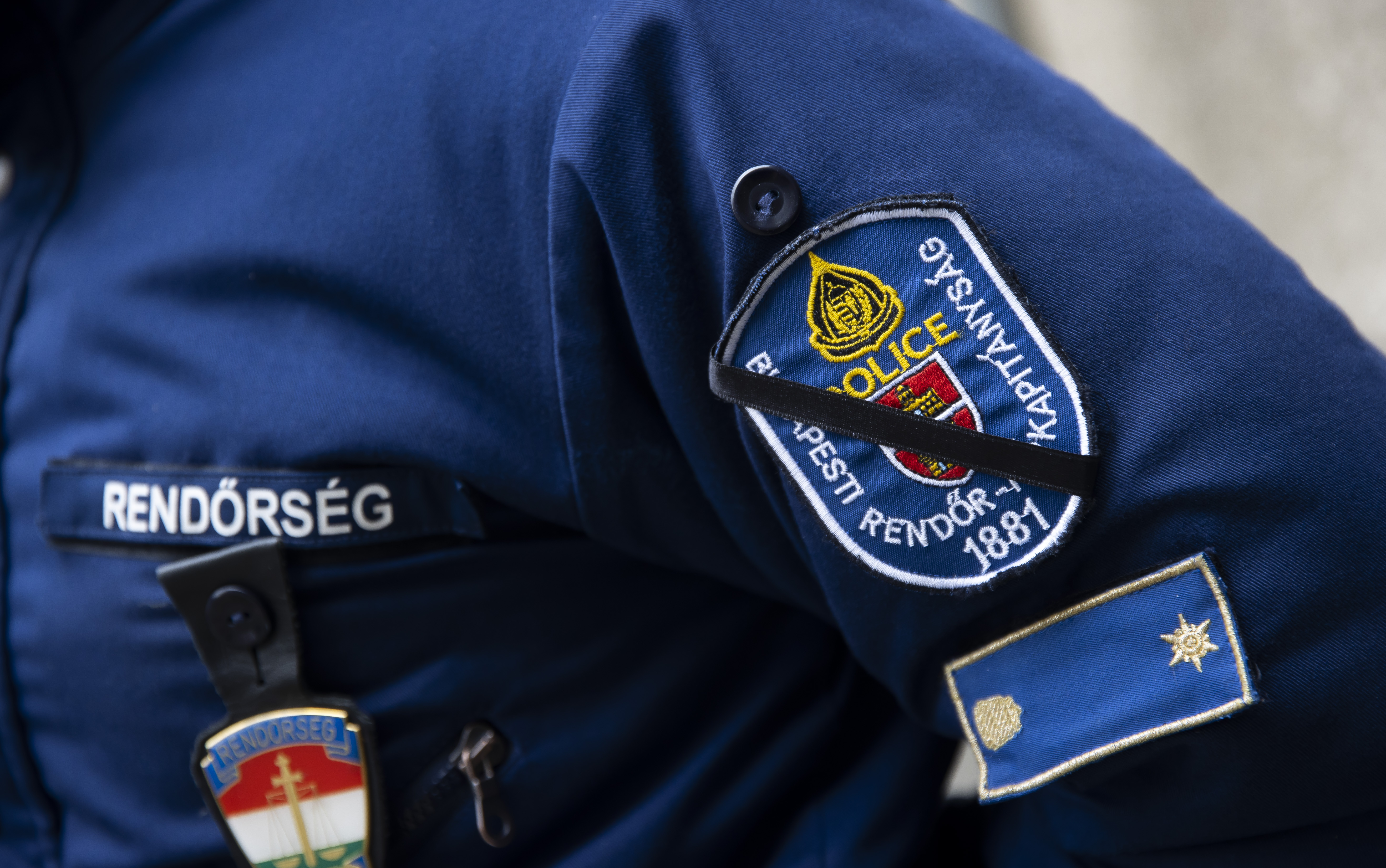 Nyakon szúrta testvérét egy férfi a Ferencvárosban