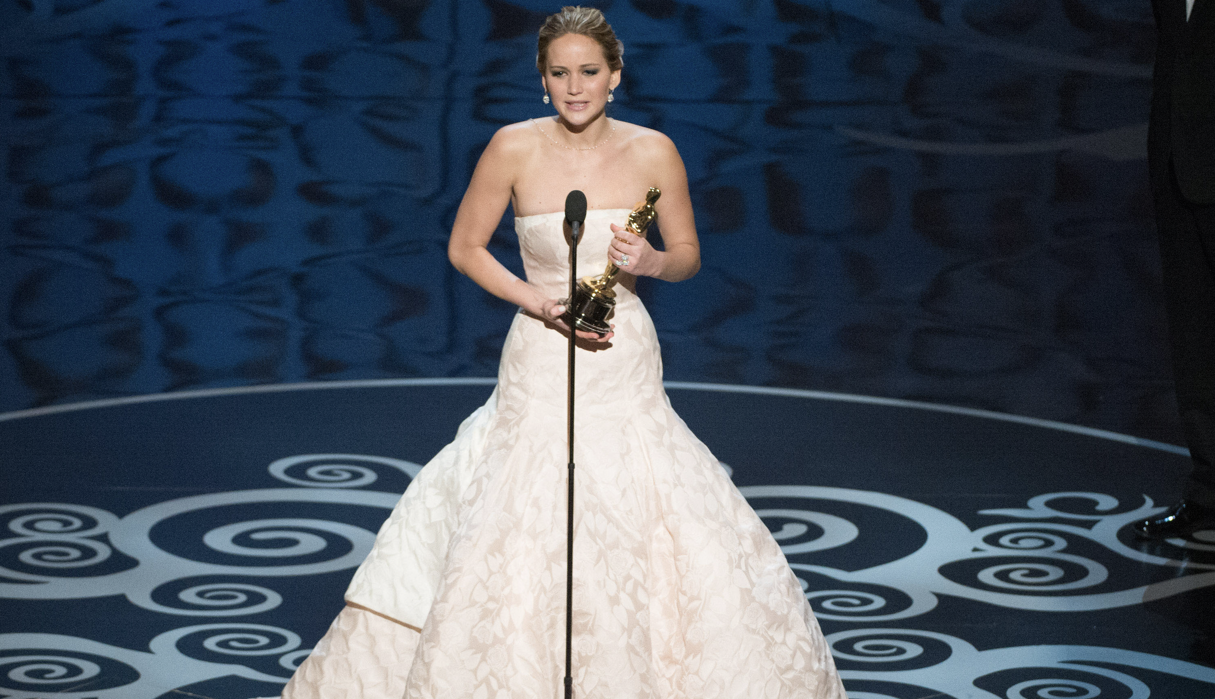 Mutatjuk, milyen történetek vannak az Oscar-díjas színésznők ruhái mögött