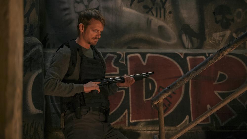 Mozikban az év némafilmje: szó nélkül öli halomra a mexikói drogbanda tagjait a gyászoló apa