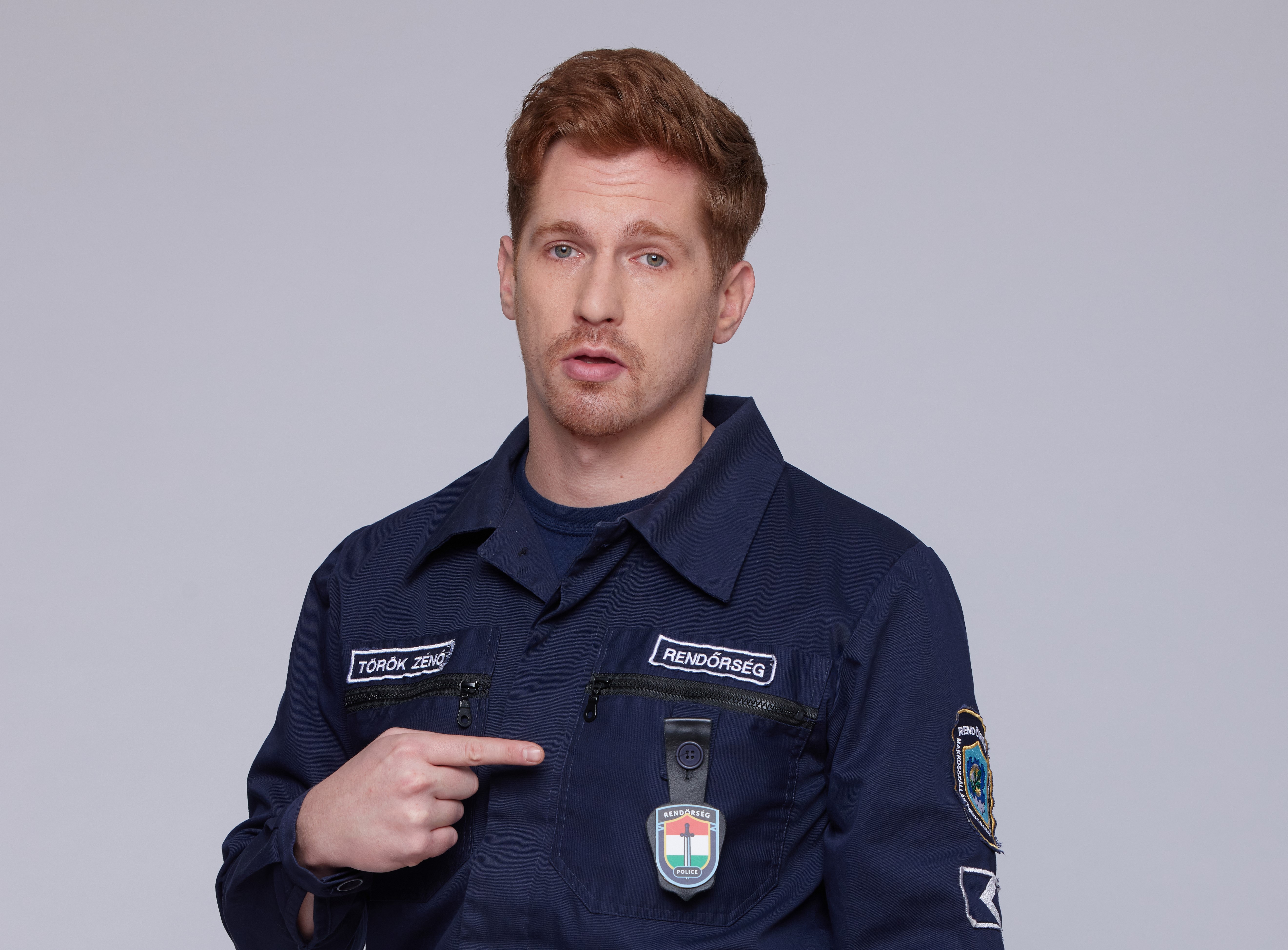 Egy étteremben is dolgozik a Drága örökösök sztárja