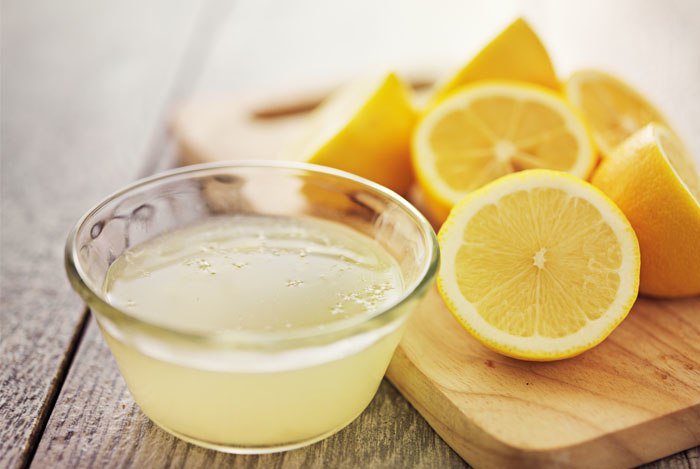 Lemon juice helps strengthen your nails and brightens your nails [ece-auto-gen]