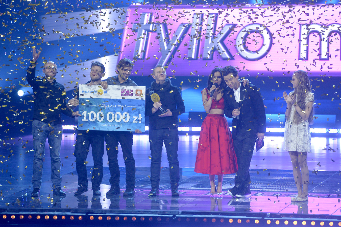 Besides, Maciej Rock, Paulina Sykut w
