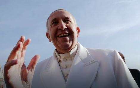 Papa smatra da treba više da bude inspirativnih priča