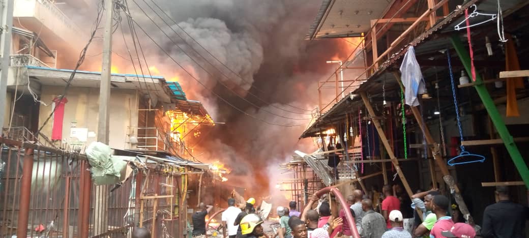 Balogun market on fire | Pulse Nigeria